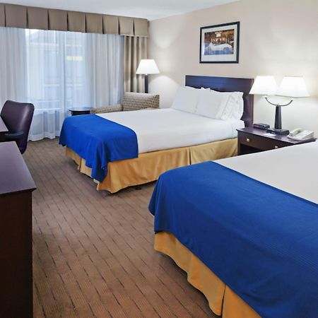 Holiday Inn Express Little Rock-Airport By Ihg Ngoại thất bức ảnh