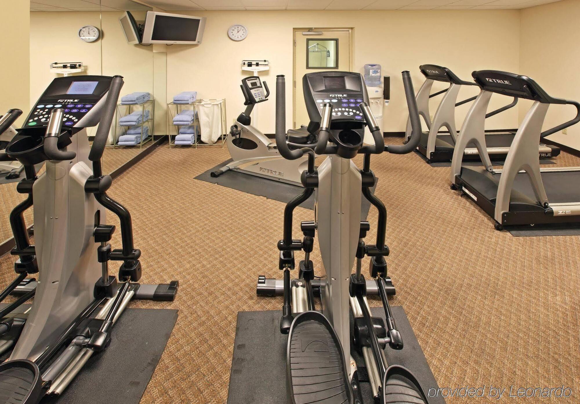 Holiday Inn Express Little Rock-Airport By Ihg Ngoại thất bức ảnh